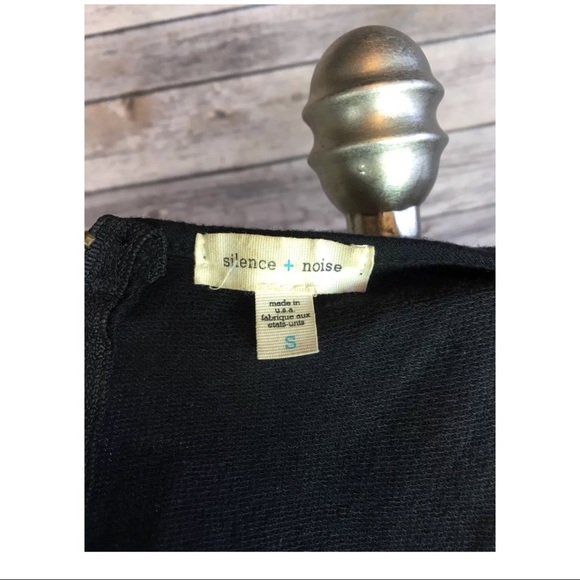 Urban Outfitters Black Beaded Top Blouse Small - Picture 7 of 8